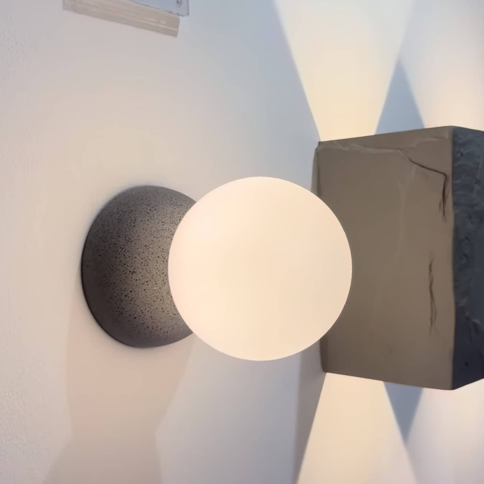 Wall Lights